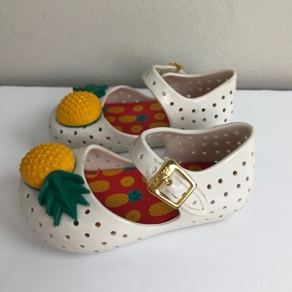 Mini Melissa Furadinha Pineapple Mary Jane Shoes - Picture 5 of 9